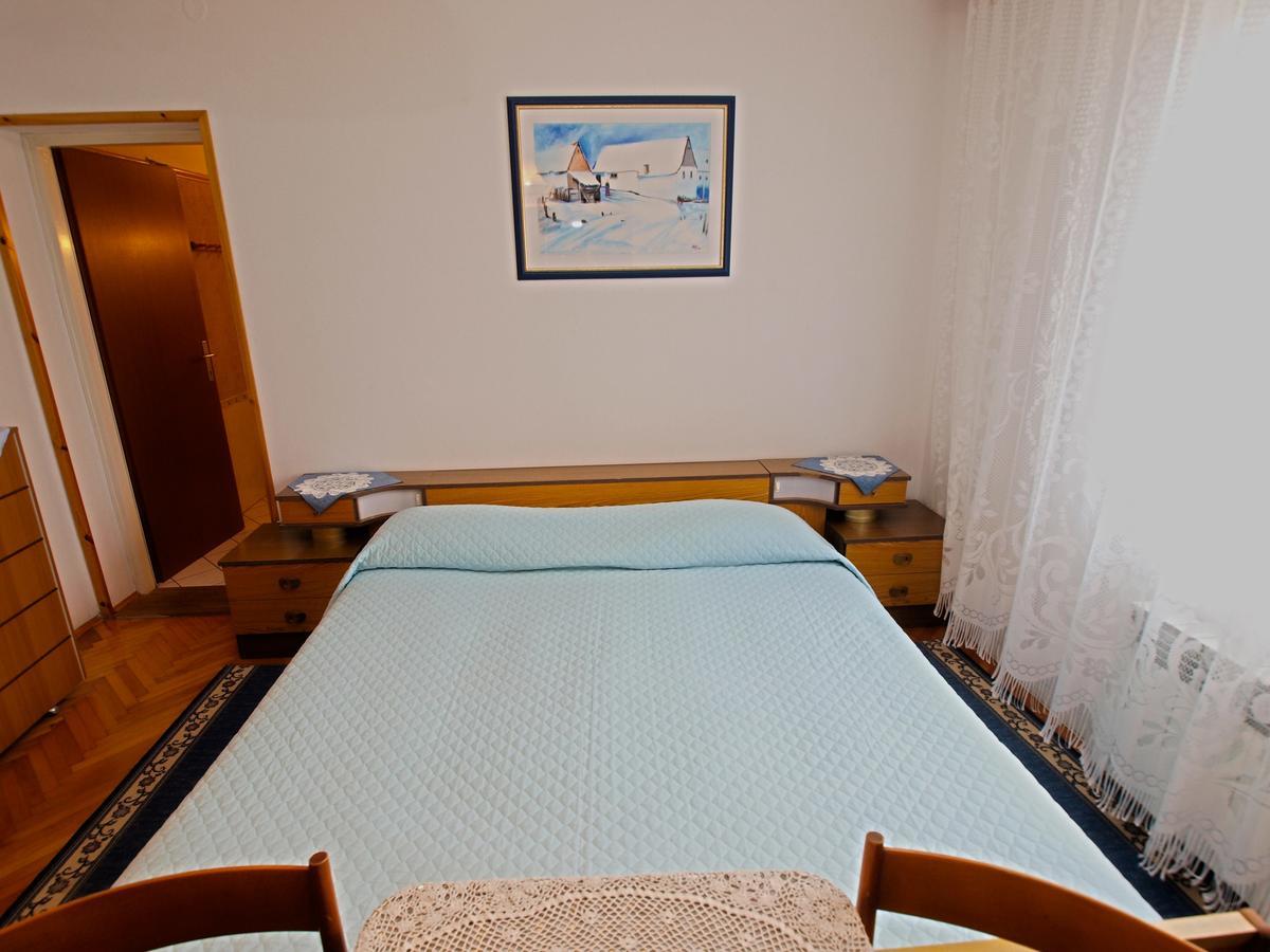 Rooms Milan 1370 Ровінь Екстер'єр фото