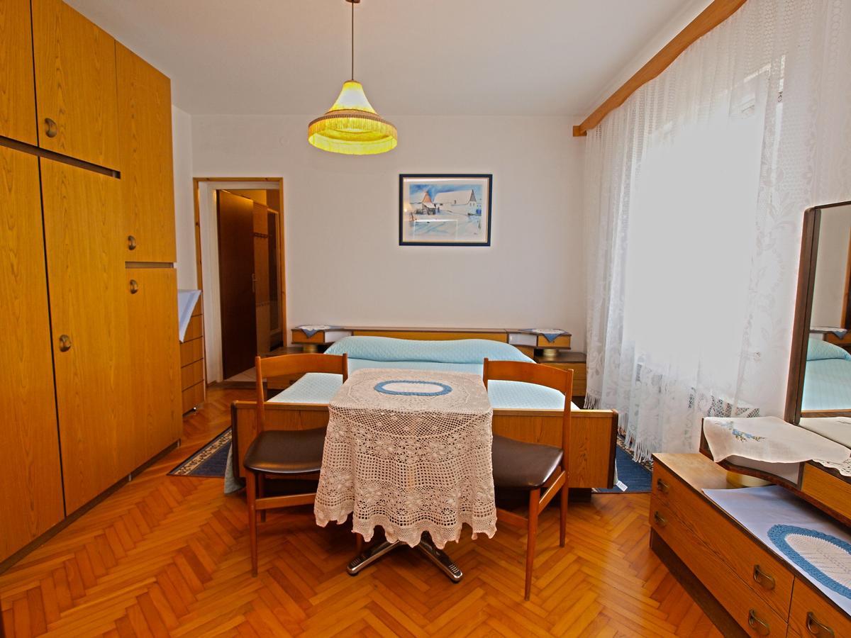 Rooms Milan 1370 Ровінь Екстер'єр фото