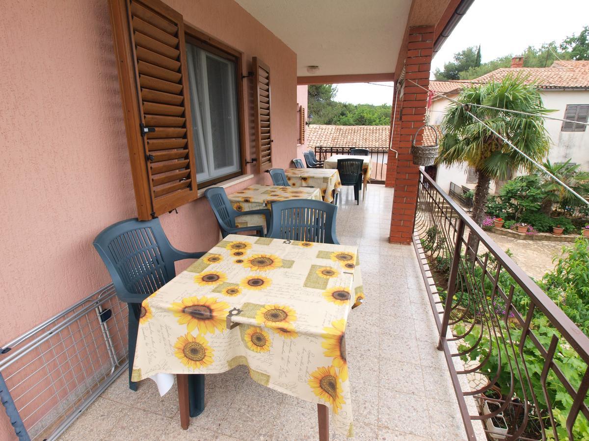 Rooms Milan 1370 Ровінь Екстер'єр фото